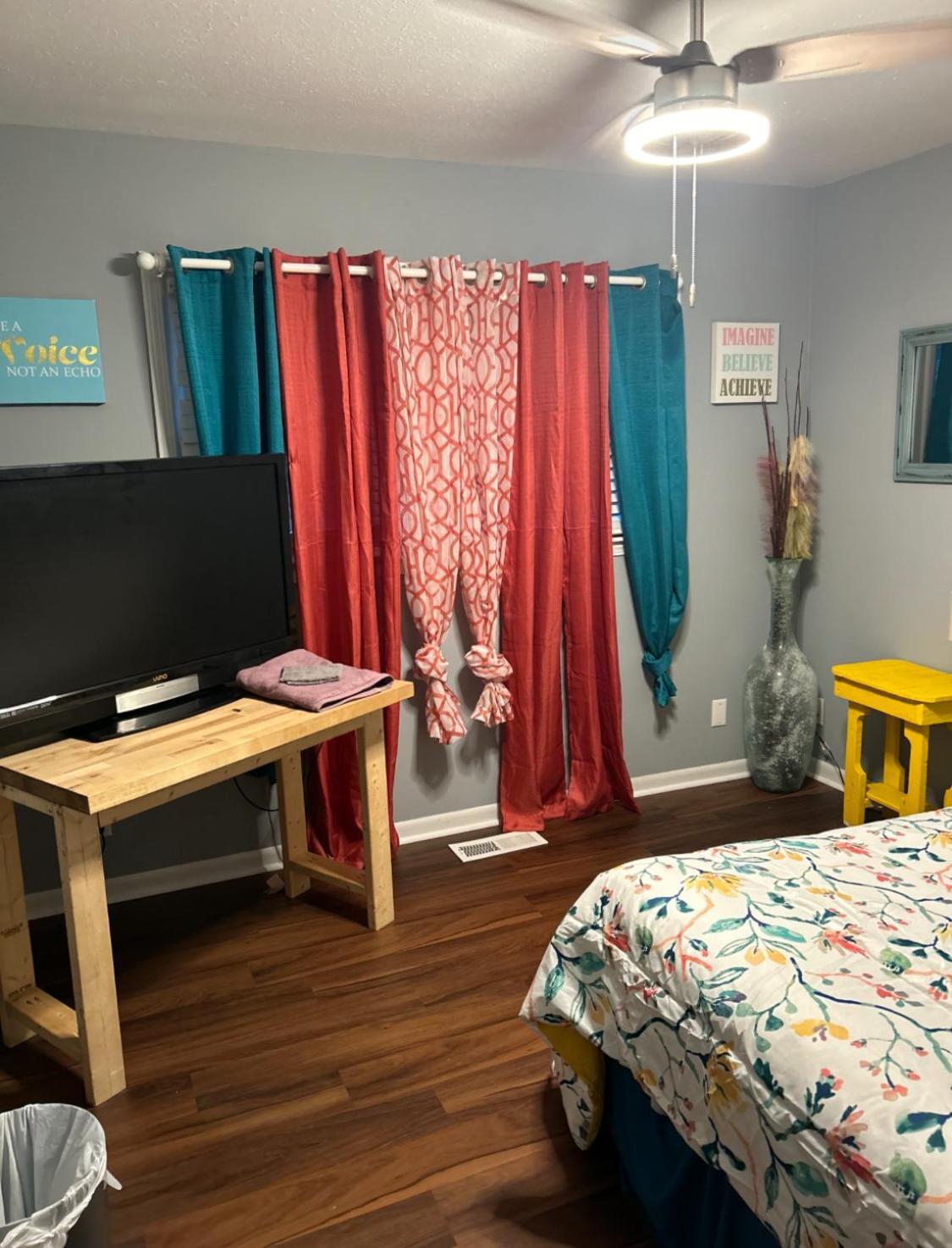 Loners Loft Private Rooms Huntsville Exterior foto
